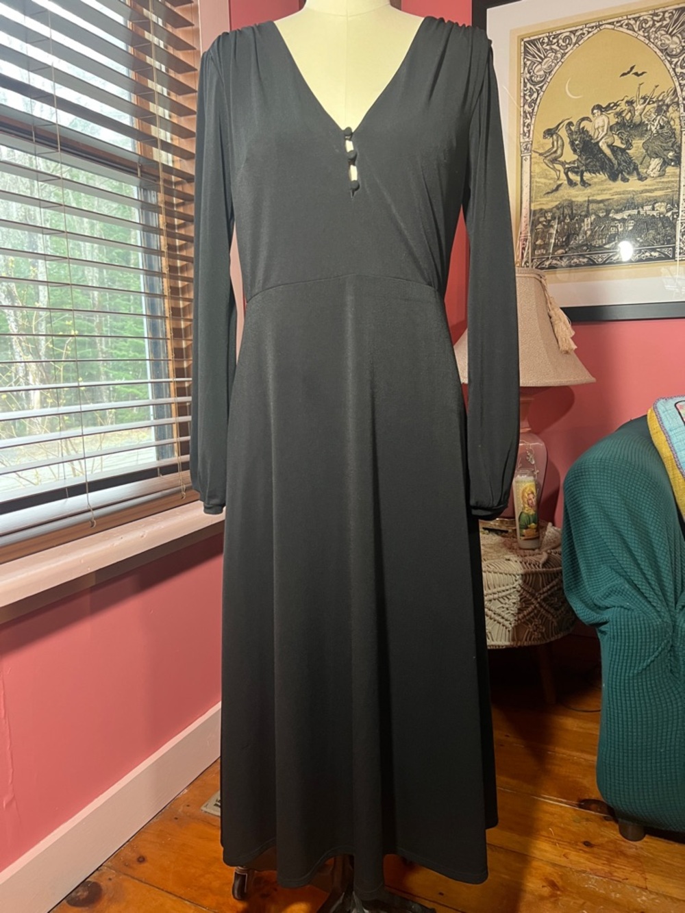 Express Black Long Sleeve V-Neck Midi Dress